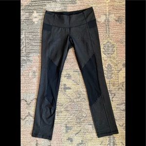 Lululemon Yoga Pants - Size 6/8